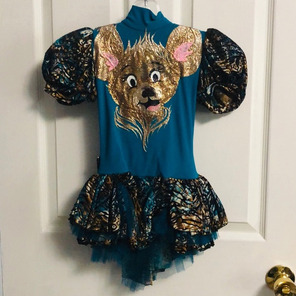 Dance Costume - Picture 2 of 4